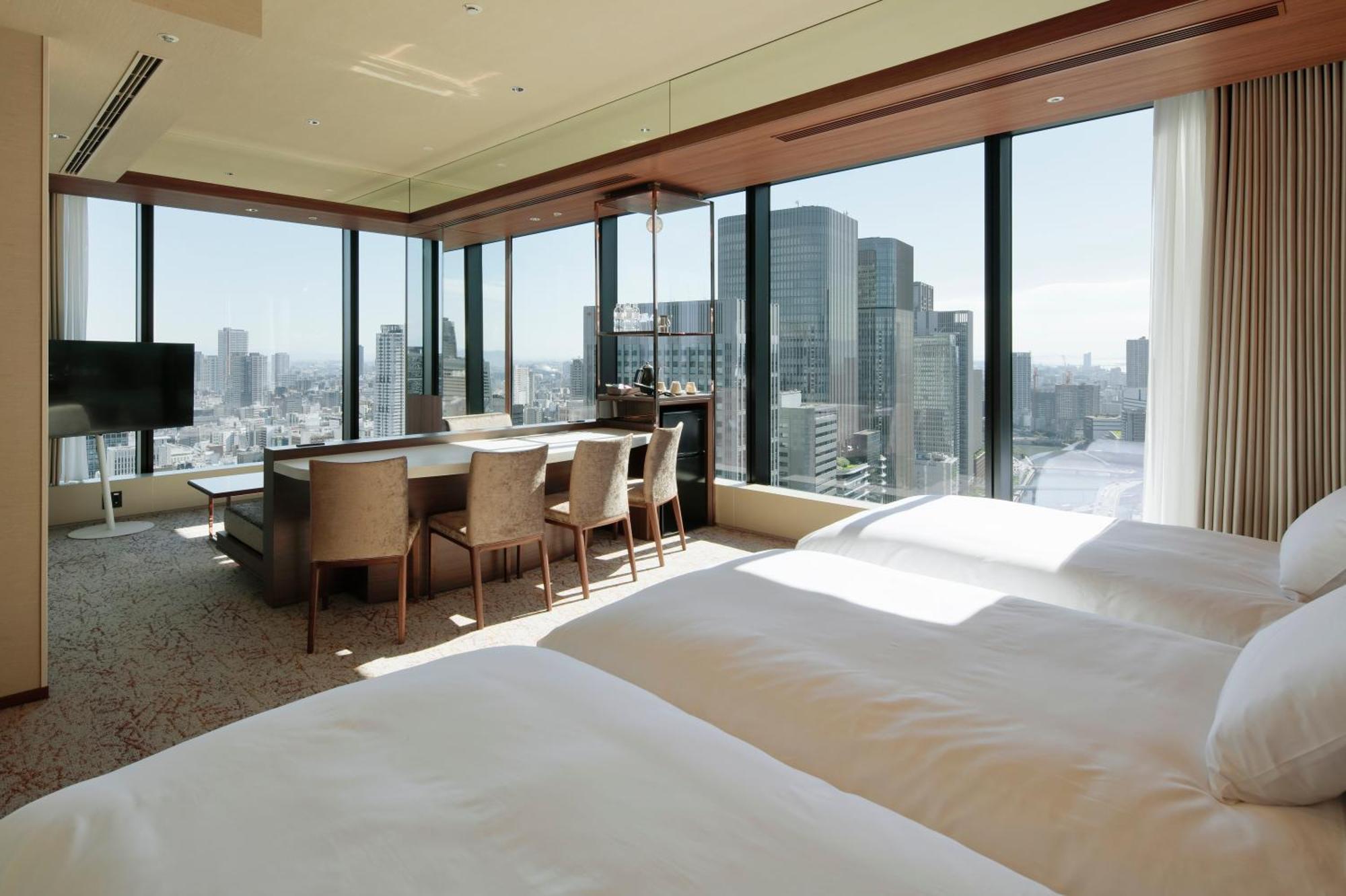 Candeo Hotels Osaka The Tower Dış mekan fotoğraf A suite at the hotel