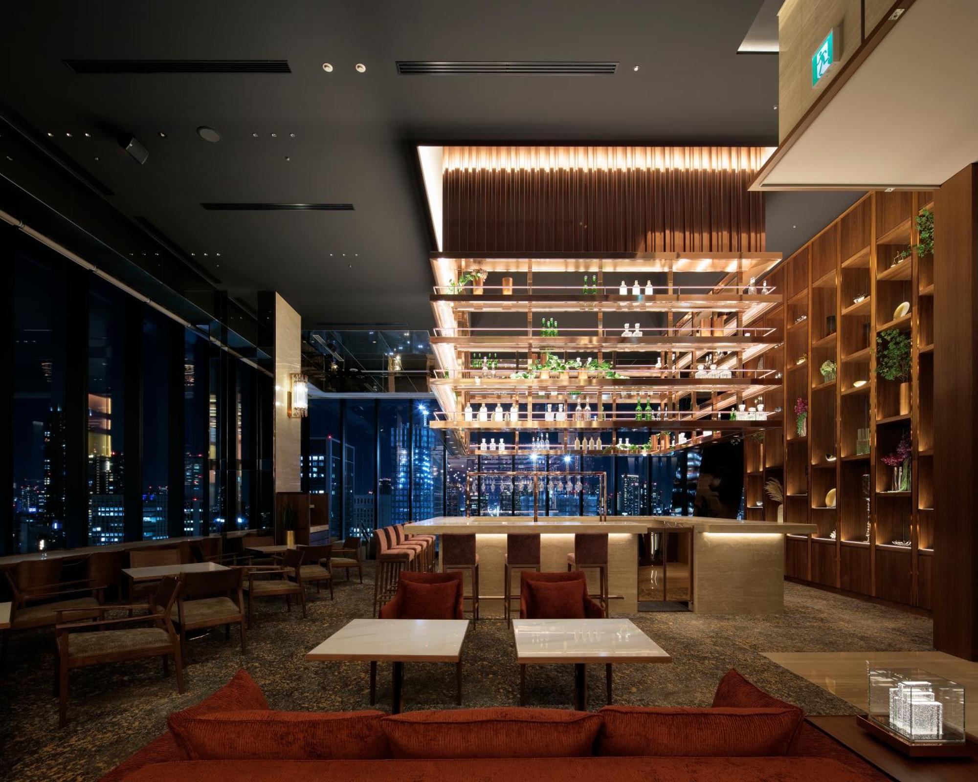 Candeo Hotels Osaka The Tower Dış mekan fotoğraf The lounge at the 36th floor